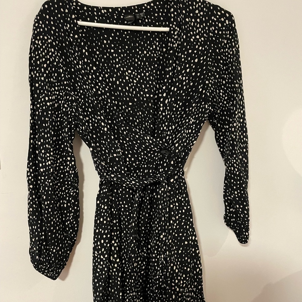 Wrap dress from Volcom